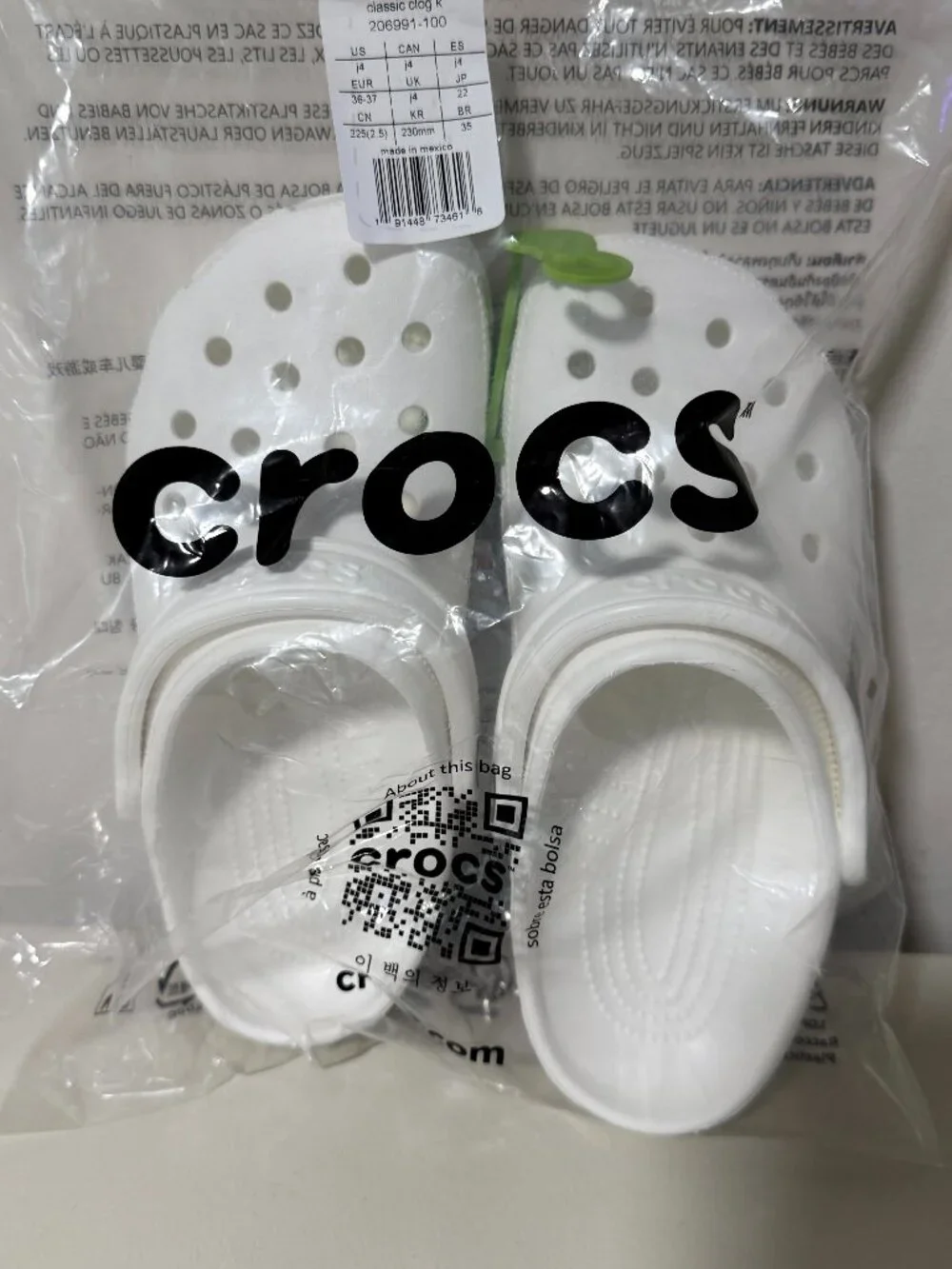 Crocs Big Kids' Classic Clog, J4 White